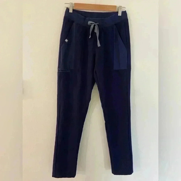 Figs Technical Collection Mens Scrub Pants Navy Blue Size XS Tapered Leg - Picture 1 of 4
